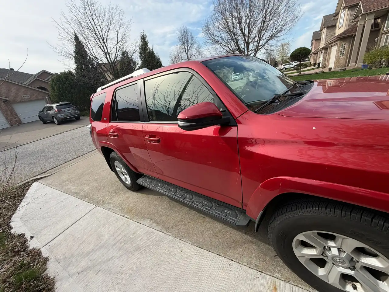Toyota 4-Runner снимка Toyota 4-Runner