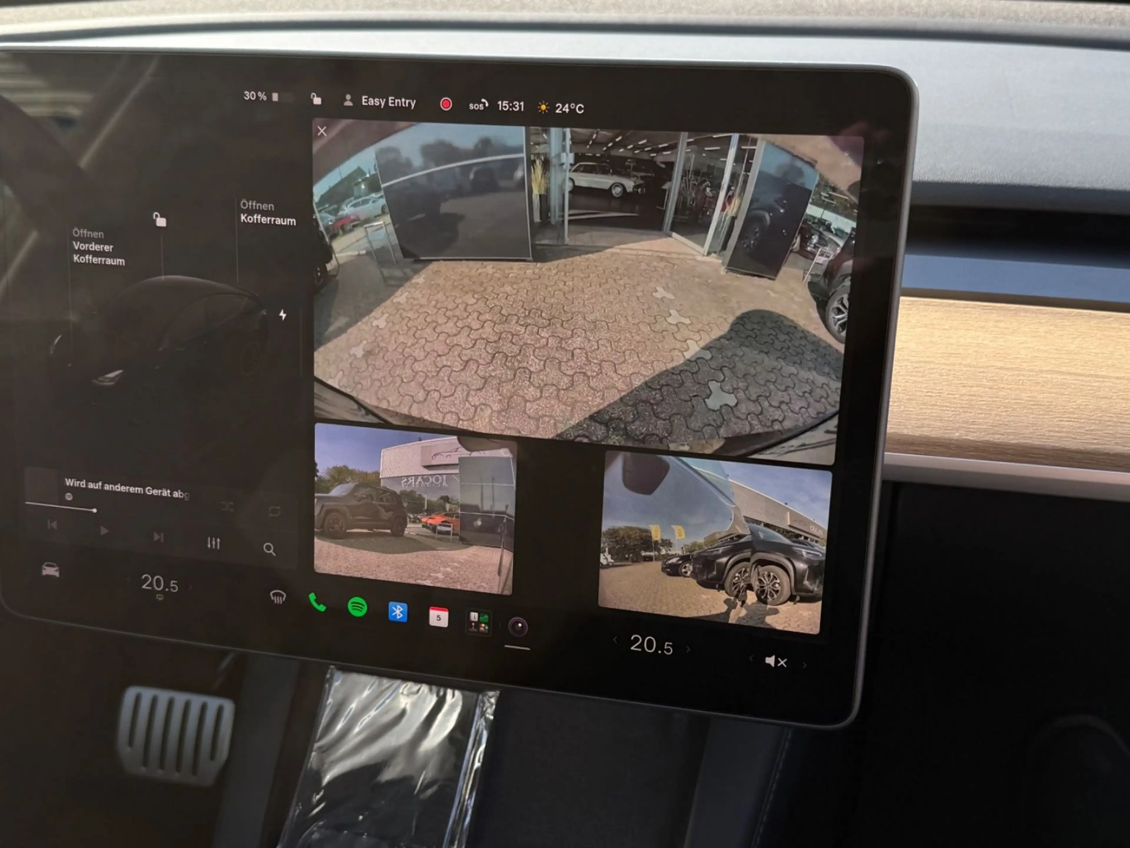 Tesla Model Y Performance Dual AWD * 1-HAND * MwSt. — photo 17