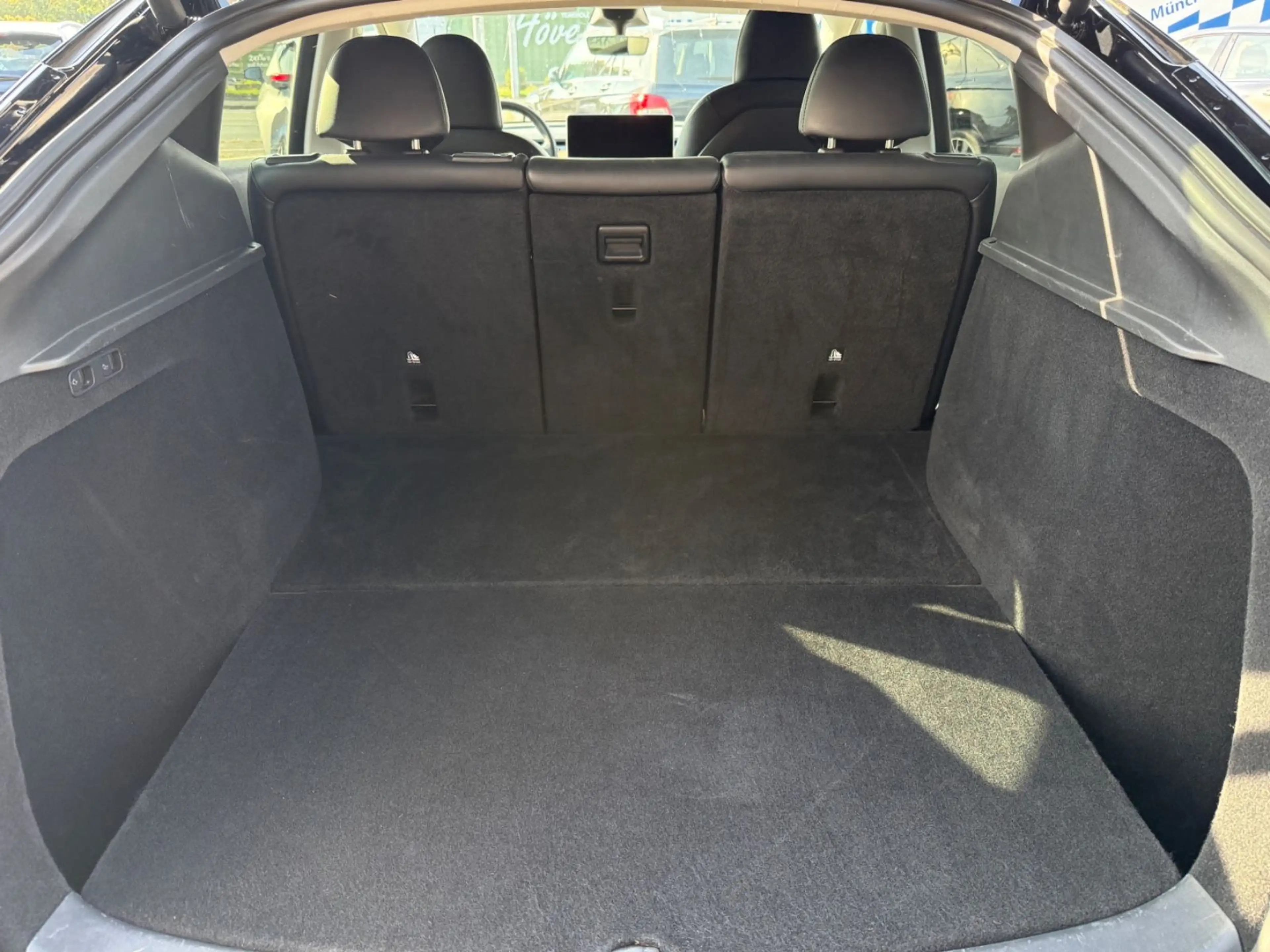 Tesla Model Y Performance Dual AWD * 1-HAND * MwSt. — photo 21