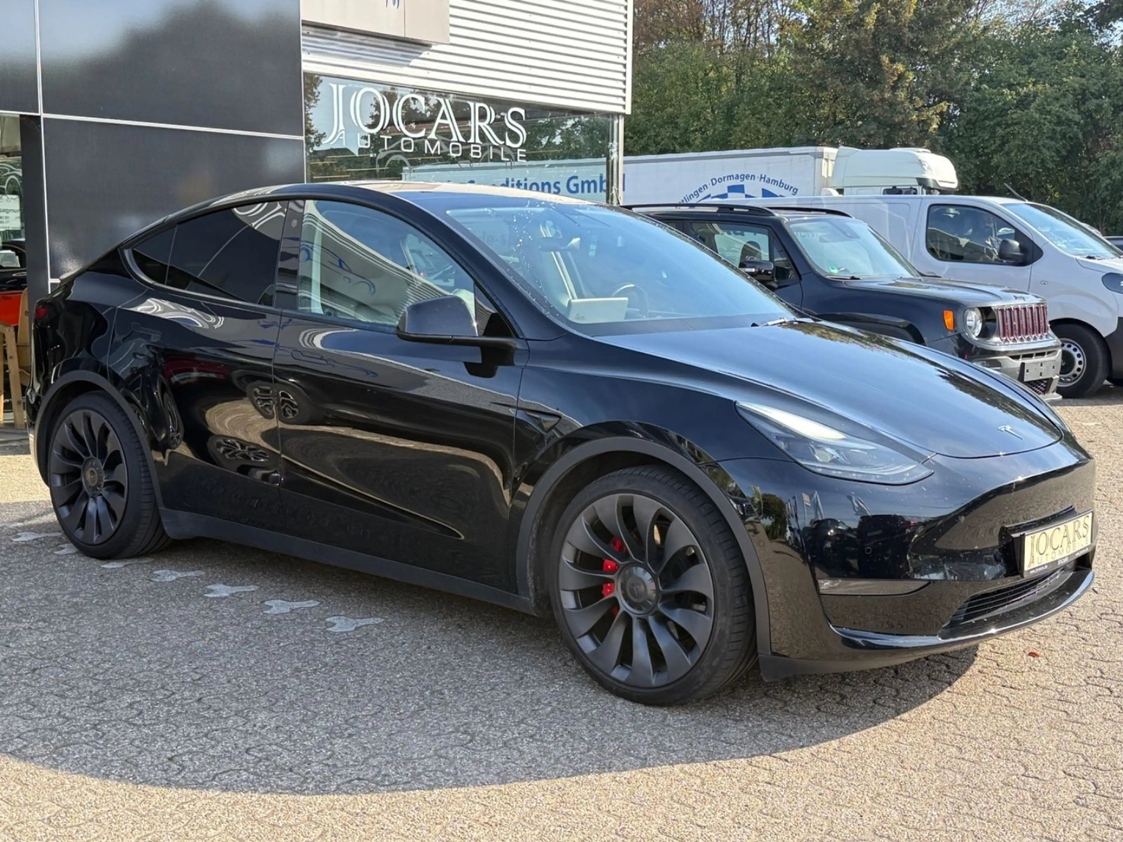 Tesla Model Y Performance Dual AWD * 1-HAND * MwSt. — photo 8