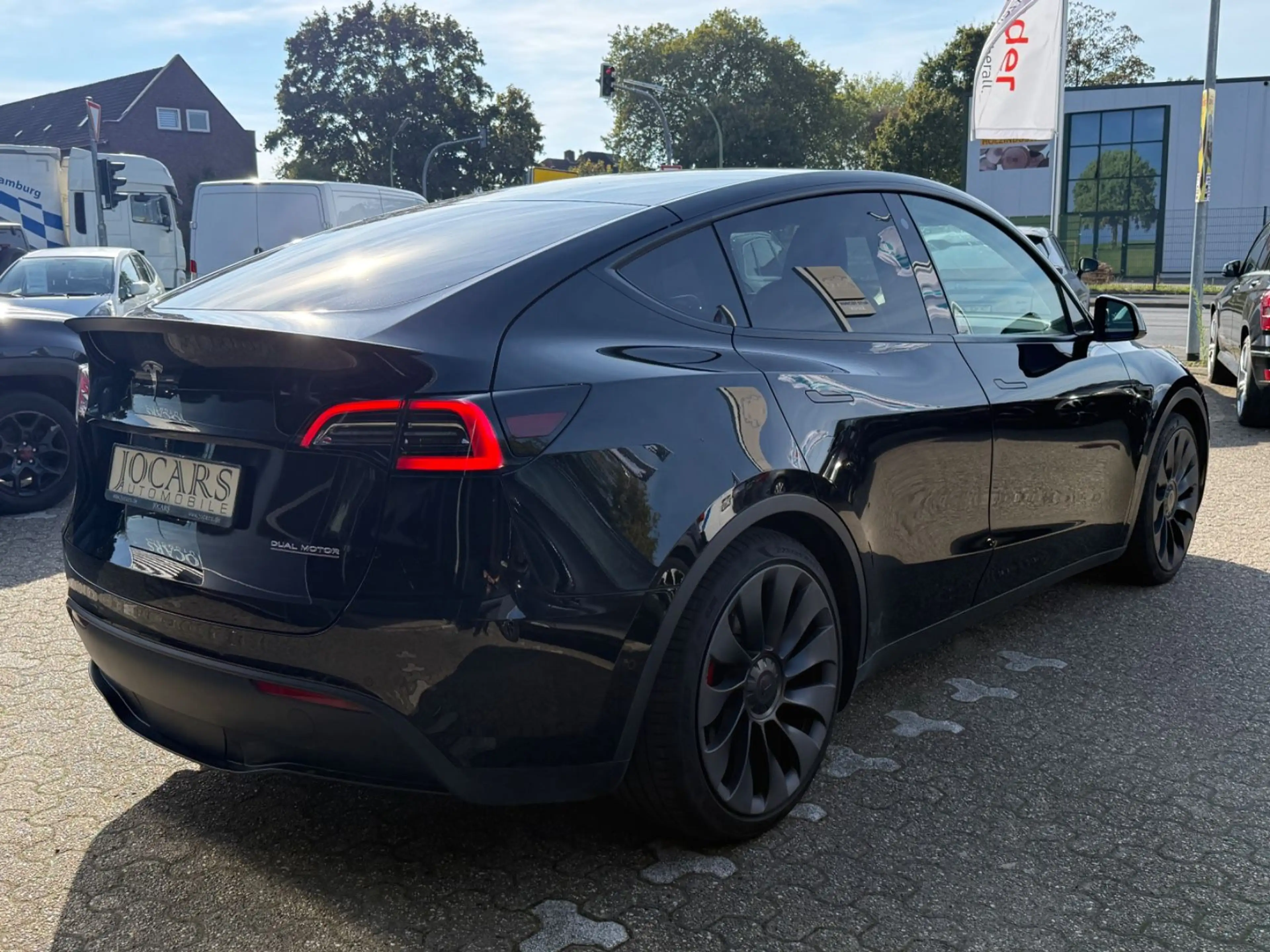 Tesla Model Y Performance Dual AWD * 1-HAND * MwSt. — photo 6