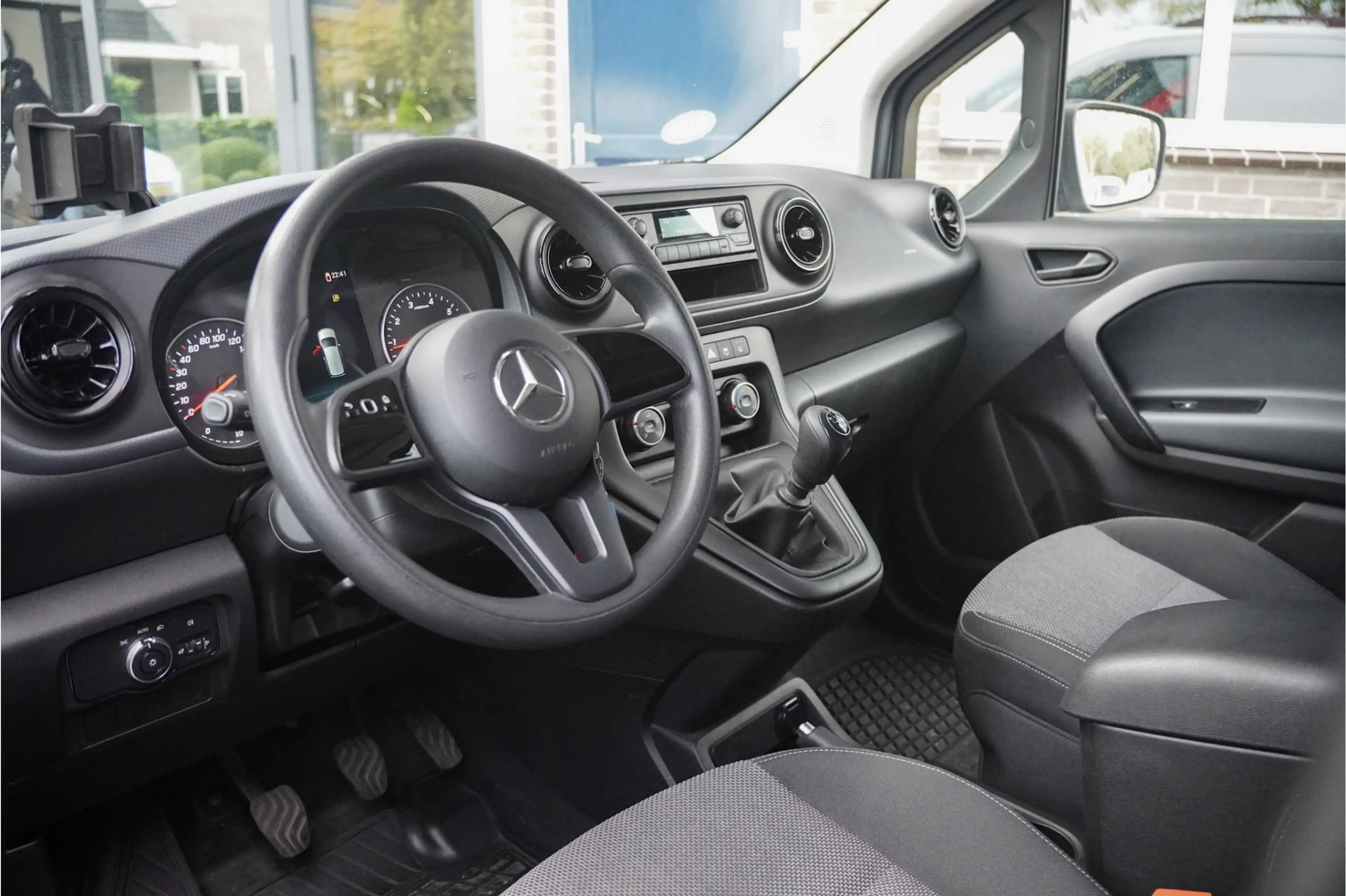 Mercedes-Benz Citan 113 Benzine, AIRCO, INCL. BTW-BPM, TREKHAAK — photo 5