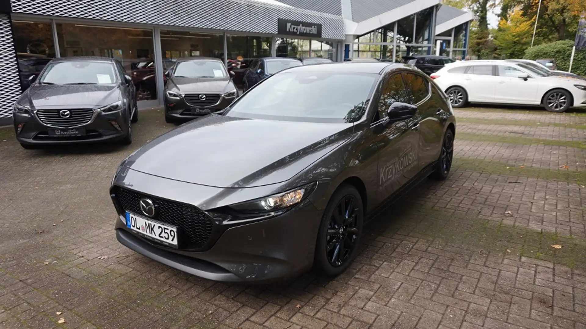 Mazda 3 2.5L e-SKYACTIV G 140ps 6AT FWD Nagisa Grau - 1