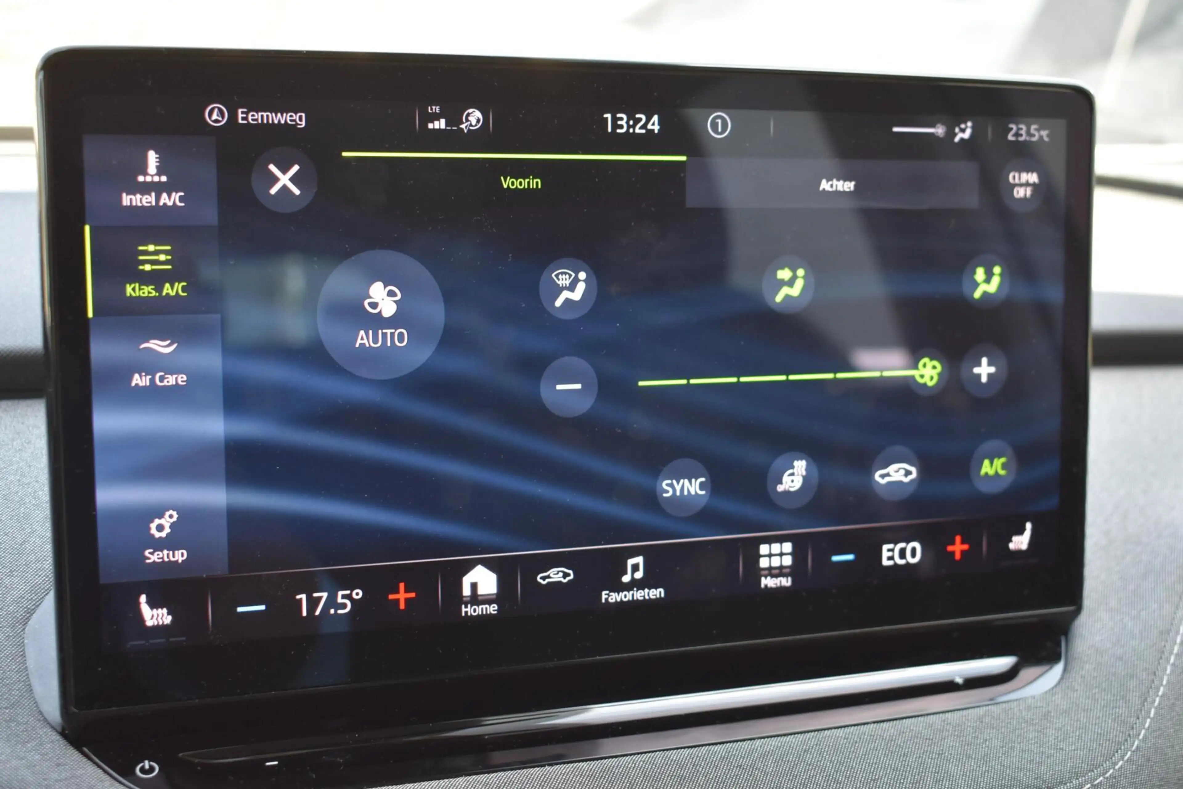 Skoda Enyaq iV 80 | Camera | Carplay | Cruise Control | — photo 17