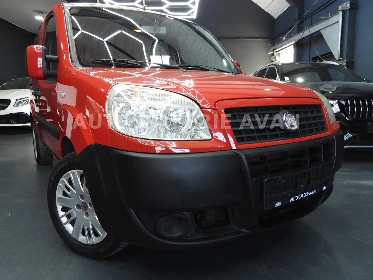 Fiat Doblo Doblò 1.4 SX Kombi 1.Hand Roşu - 1
