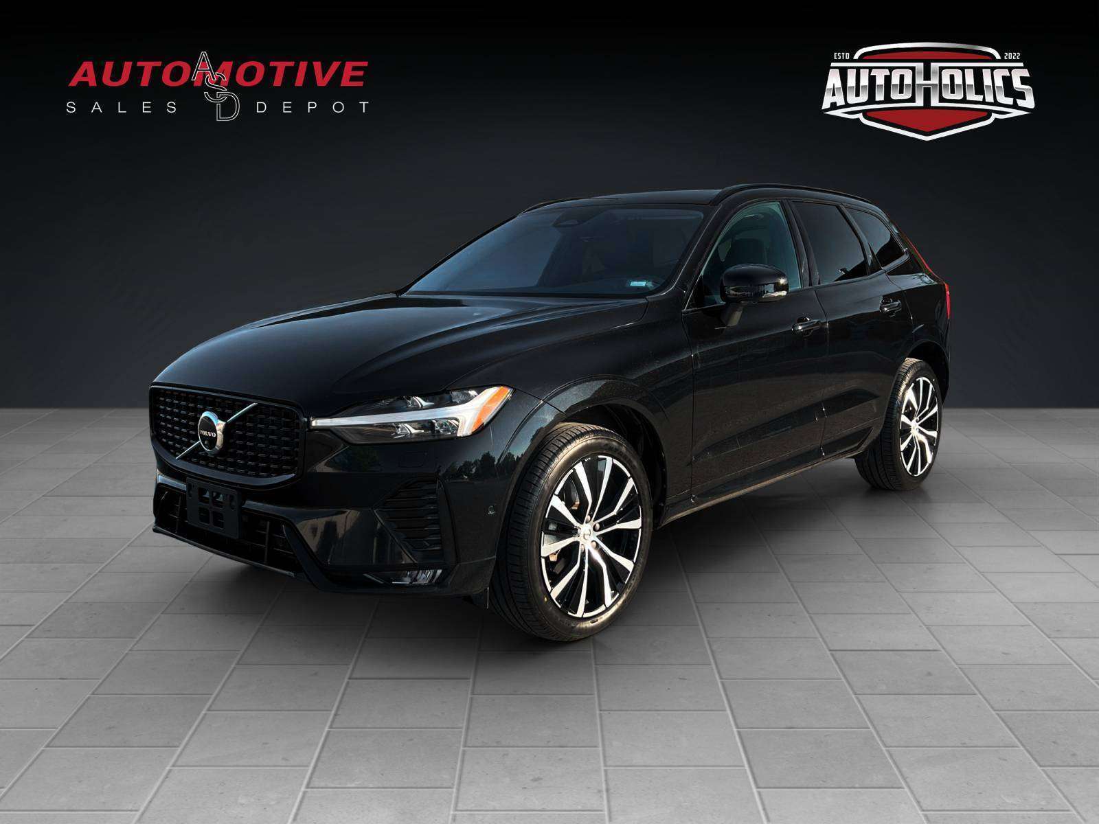 2024 Volvo XC60 B5 PLUS DARK THEME + ACCIDENT FREE