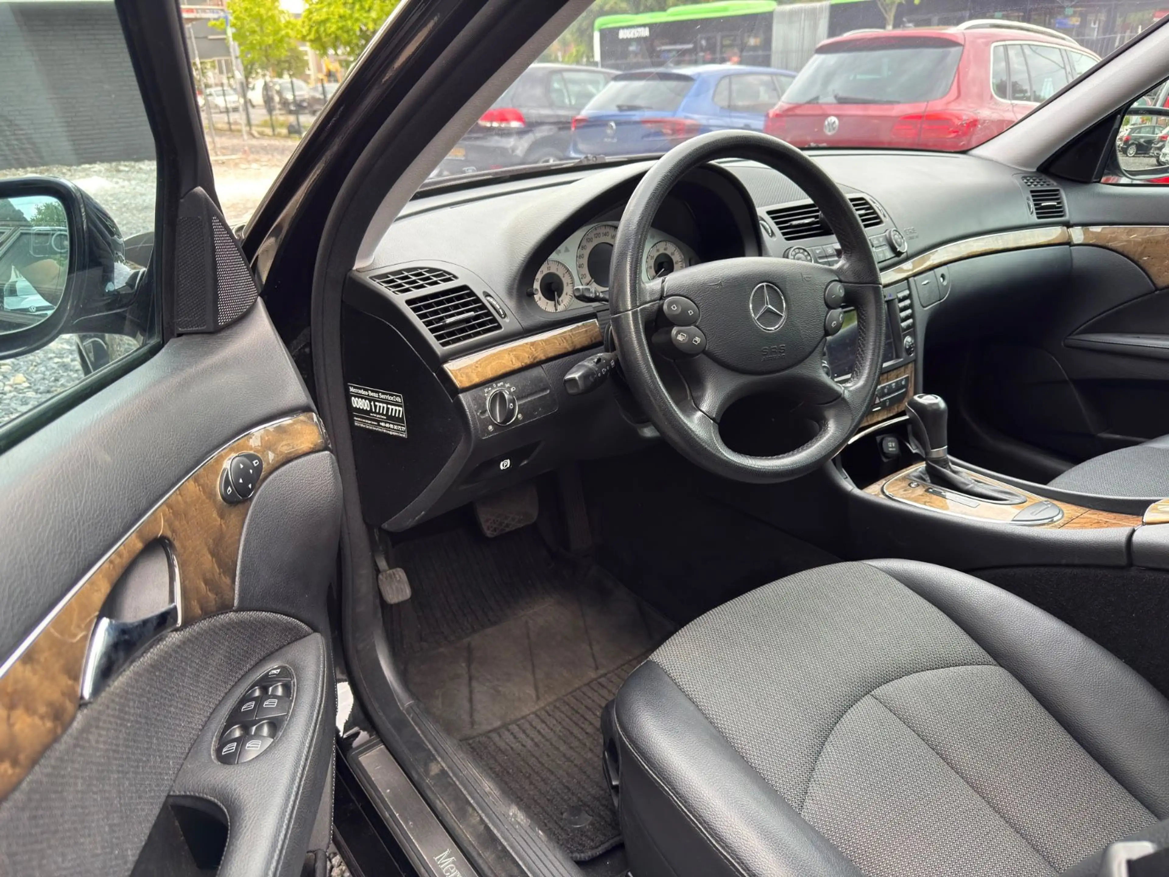 Mercedes-Benz E 200 E T-Modell E 200 Kompressor — photo 9