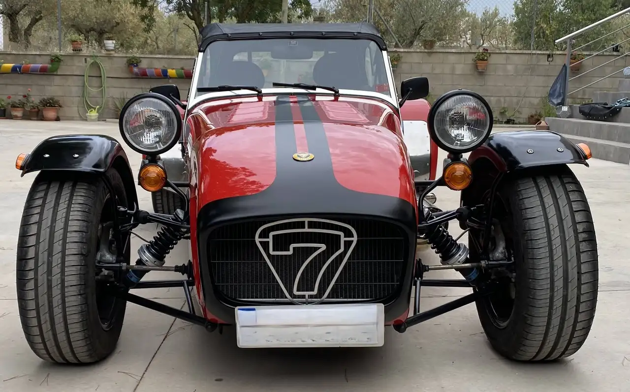 Caterham Super 7 1.8, foto 5