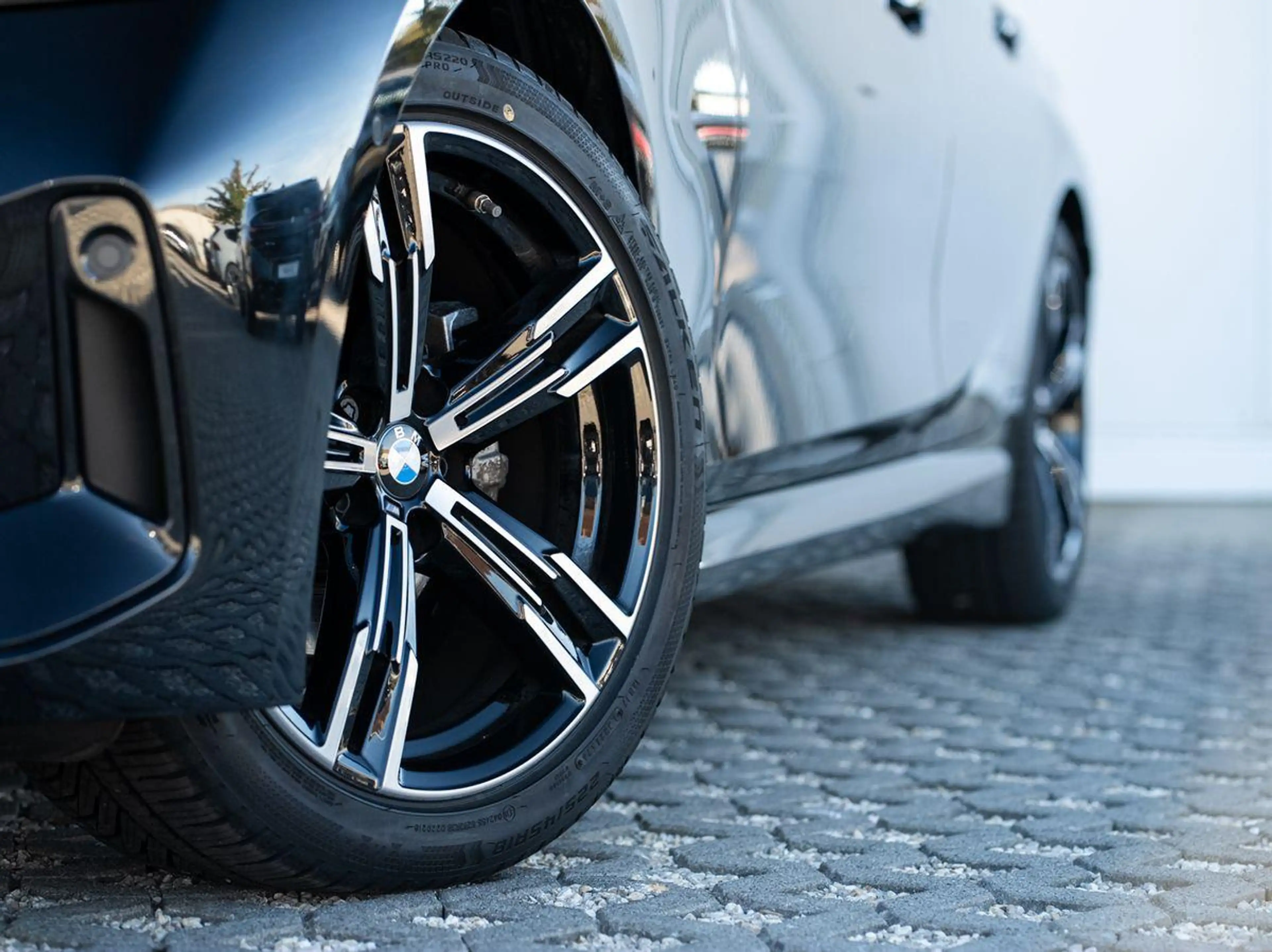 BMW 318 d Tour M-Sport AHK ACC KoZg Wireless S-Glas — photo 6