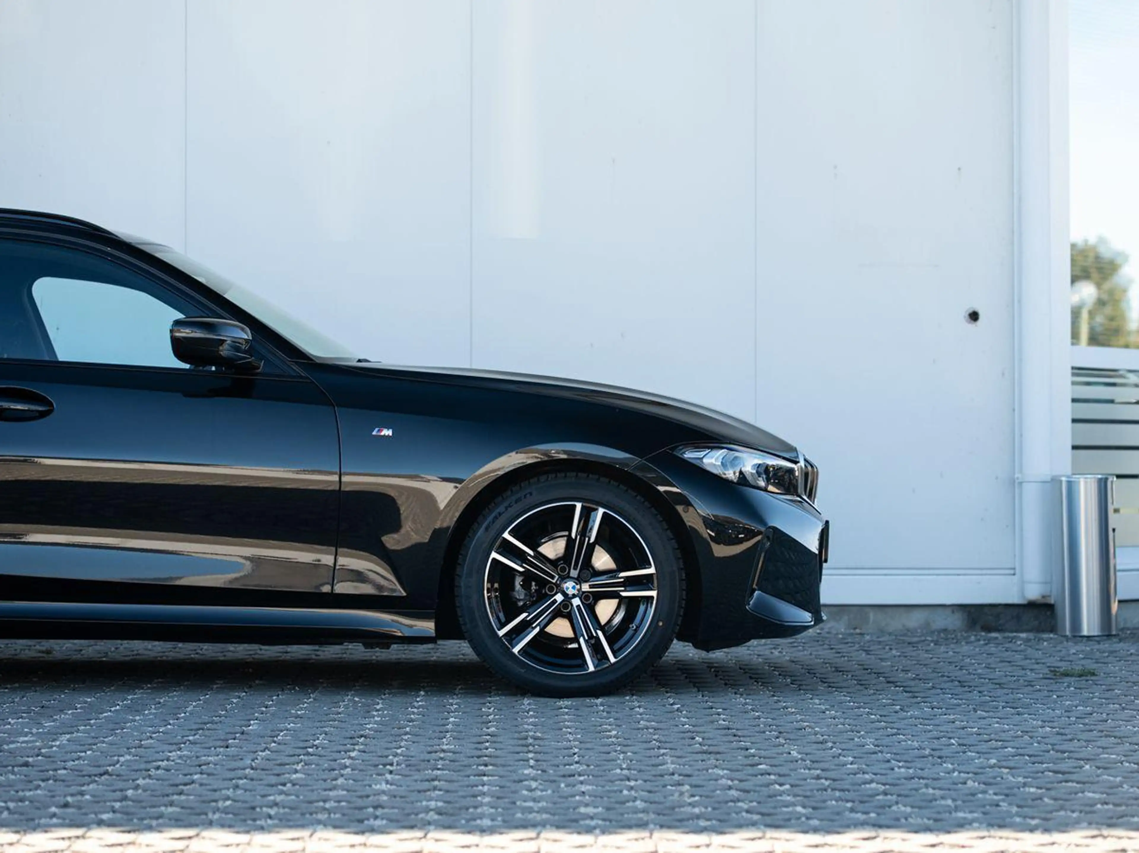 BMW 318 d Tour M-Sport AHK ACC KoZg Wireless S-Glas — photo 8