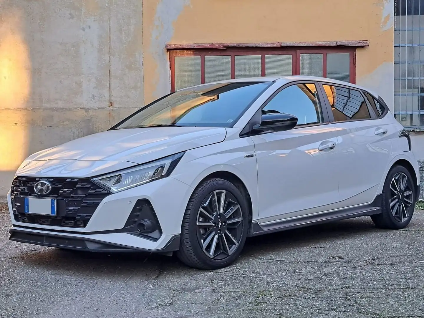 Hyundai i20 i20 1.0 t-gdi 48V NLine imt Bianco - 2