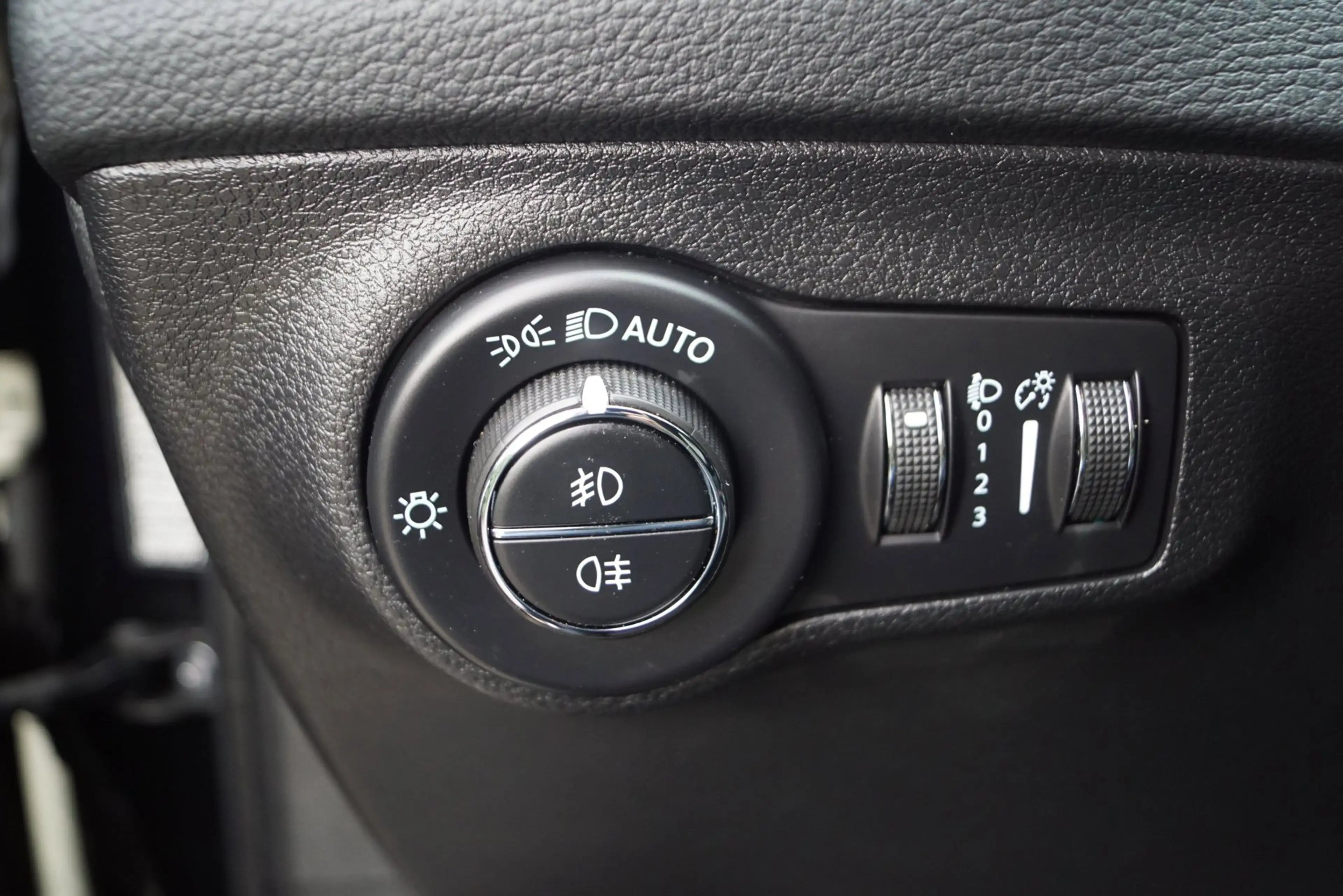 Jeep Compass 1.3T S Autom Leder Sportst Stoel/Stuurverw Navi Ca — photo 40