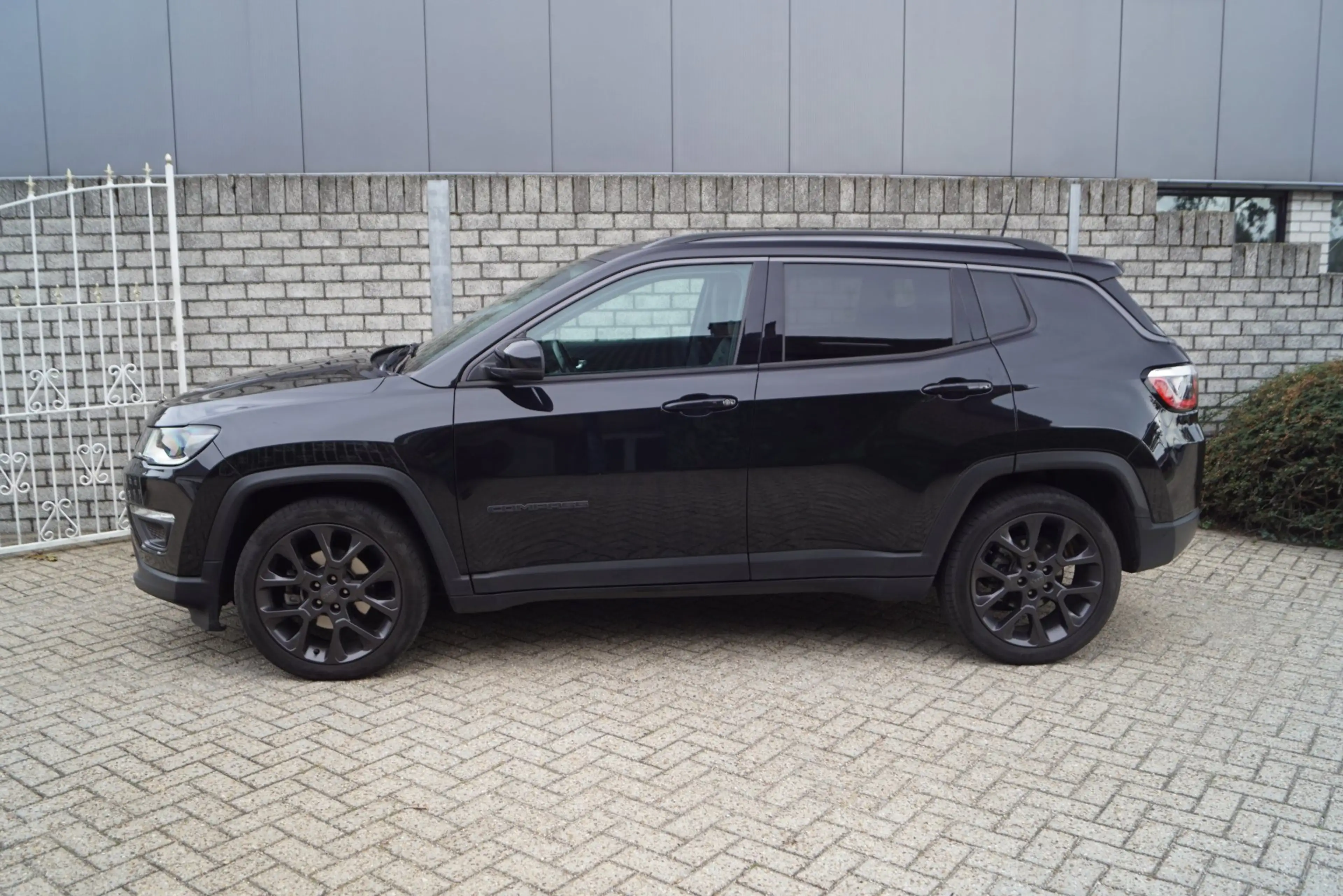 Jeep Compass 1.3T S Autom Leder Sportst Stoel/Stuurverw Navi Ca — photo 2