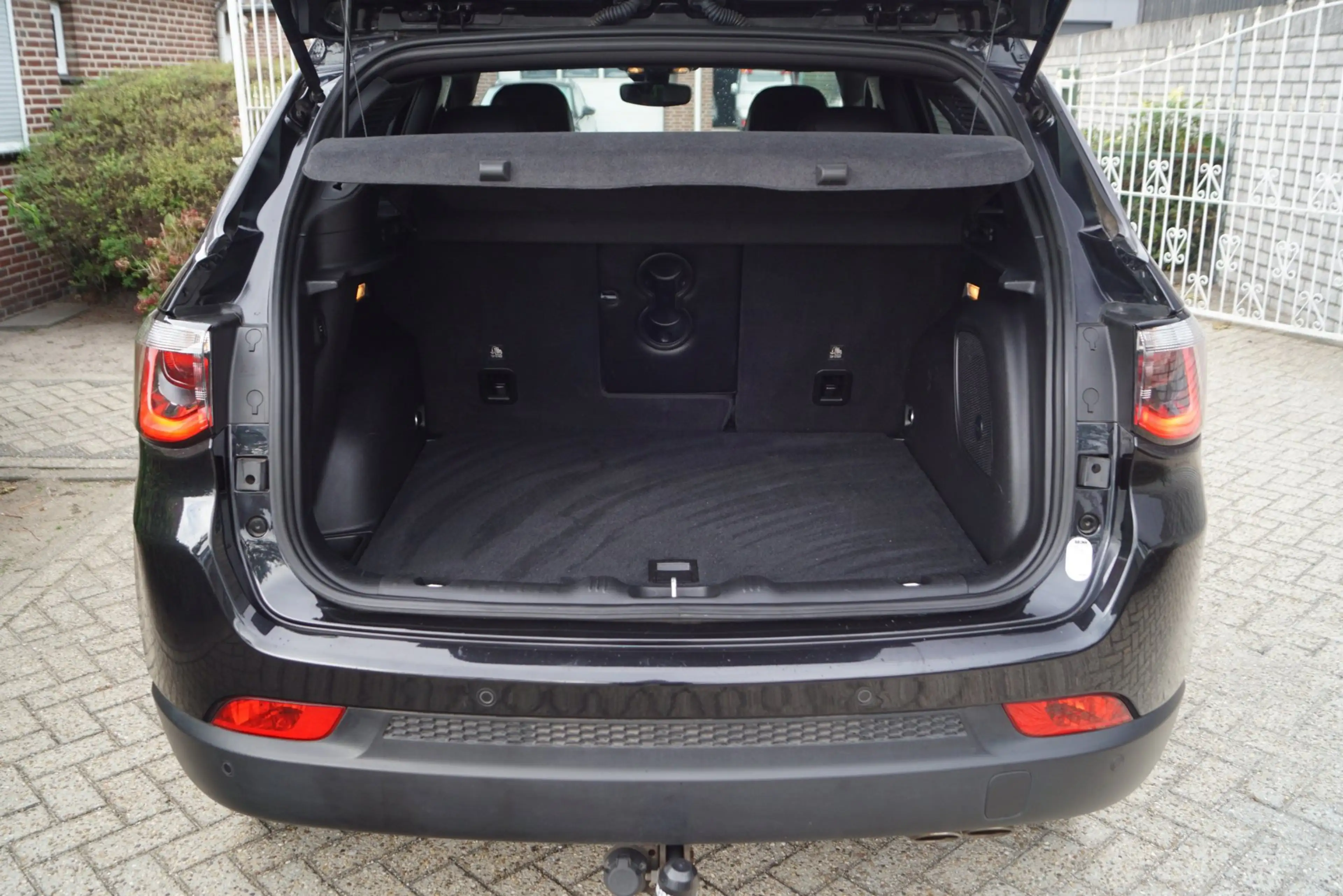 Jeep Compass 1.3T S Autom Leder Sportst Stoel/Stuurverw Navi Ca — photo 34