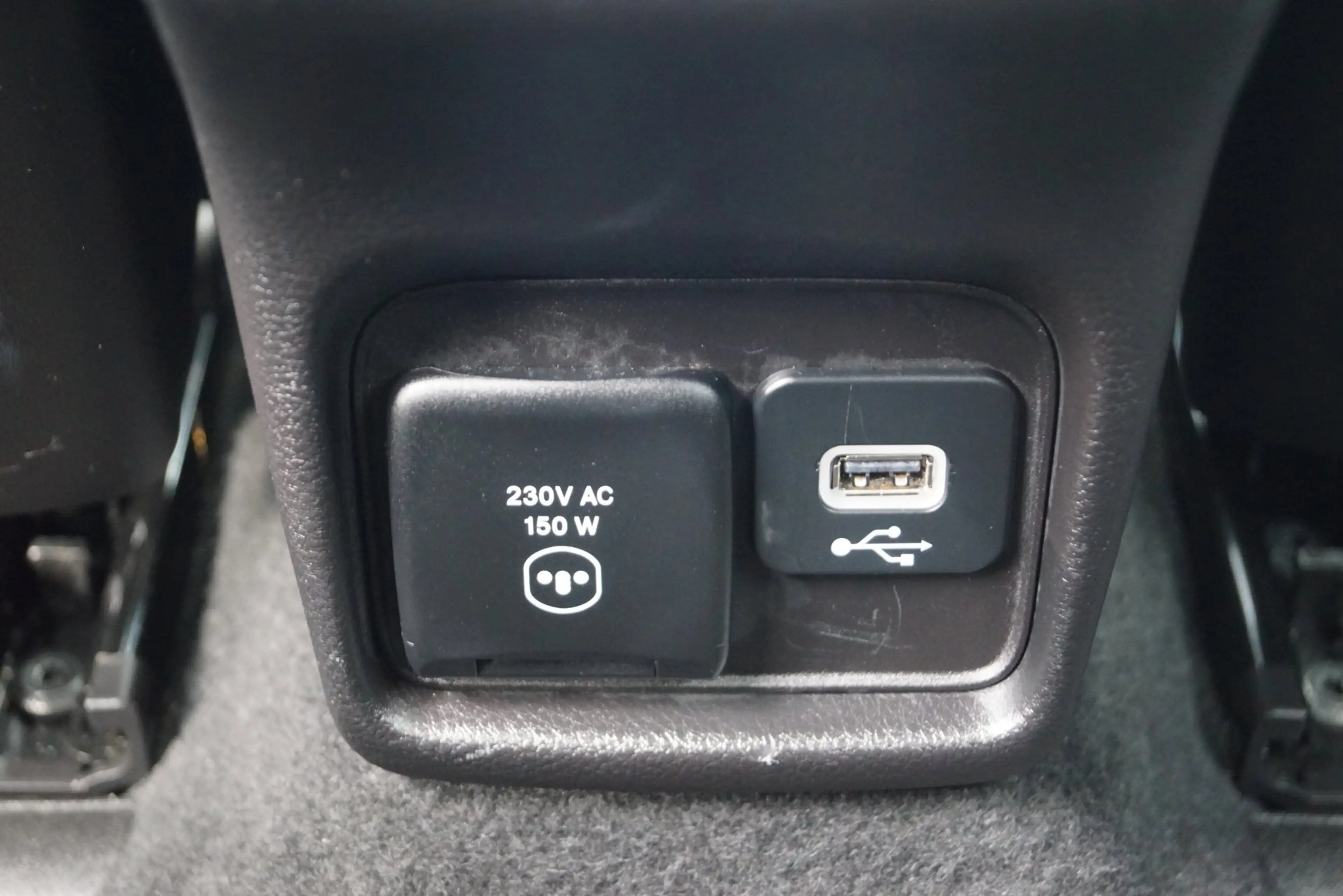 Jeep Compass 1.3T S Autom Leder Sportst Stoel/Stuurverw Navi Ca — photo 37