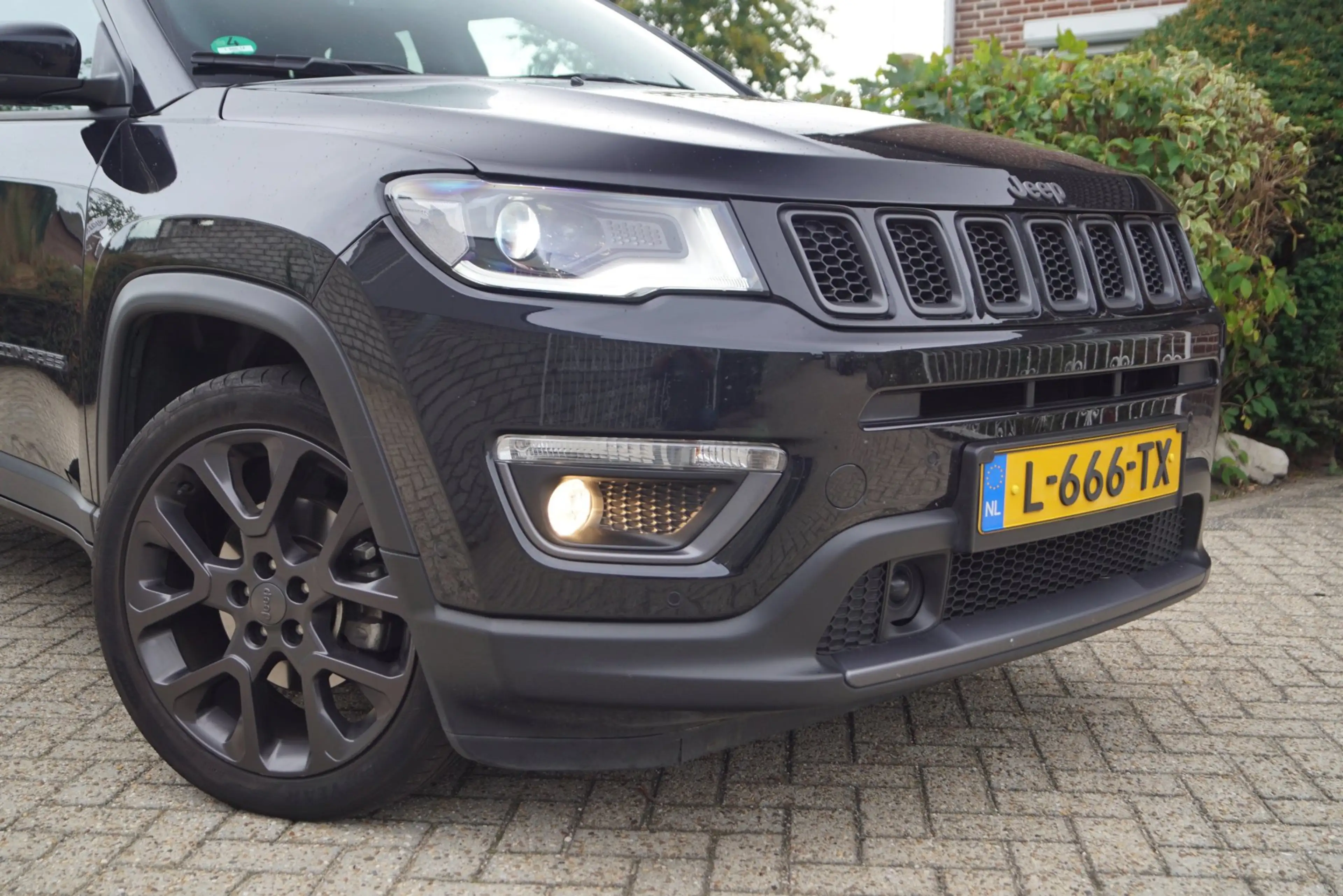 Jeep Compass 1.3T S Autom Leder Sportst Stoel/Stuurverw Navi Ca — photo 12