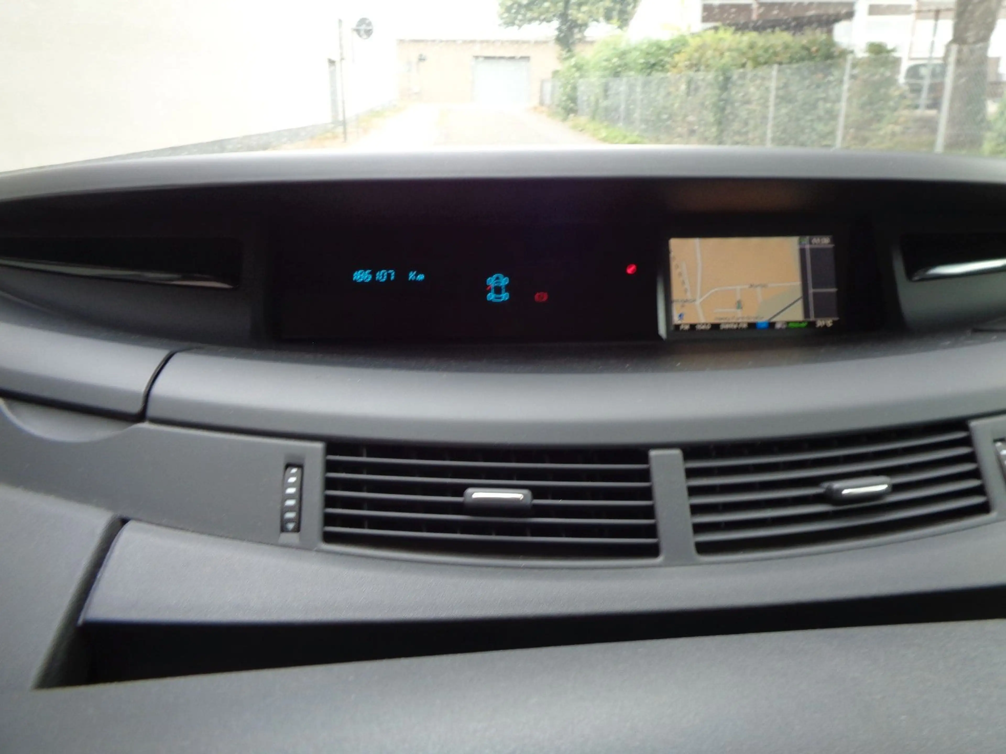 Renault Espace IV Celsium 2,0 110 kW dCi /6 Sitze — photo 10