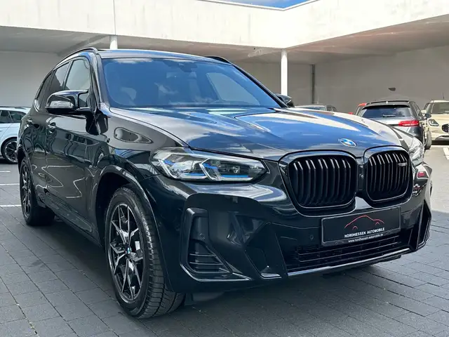 BMW X3 M view 2