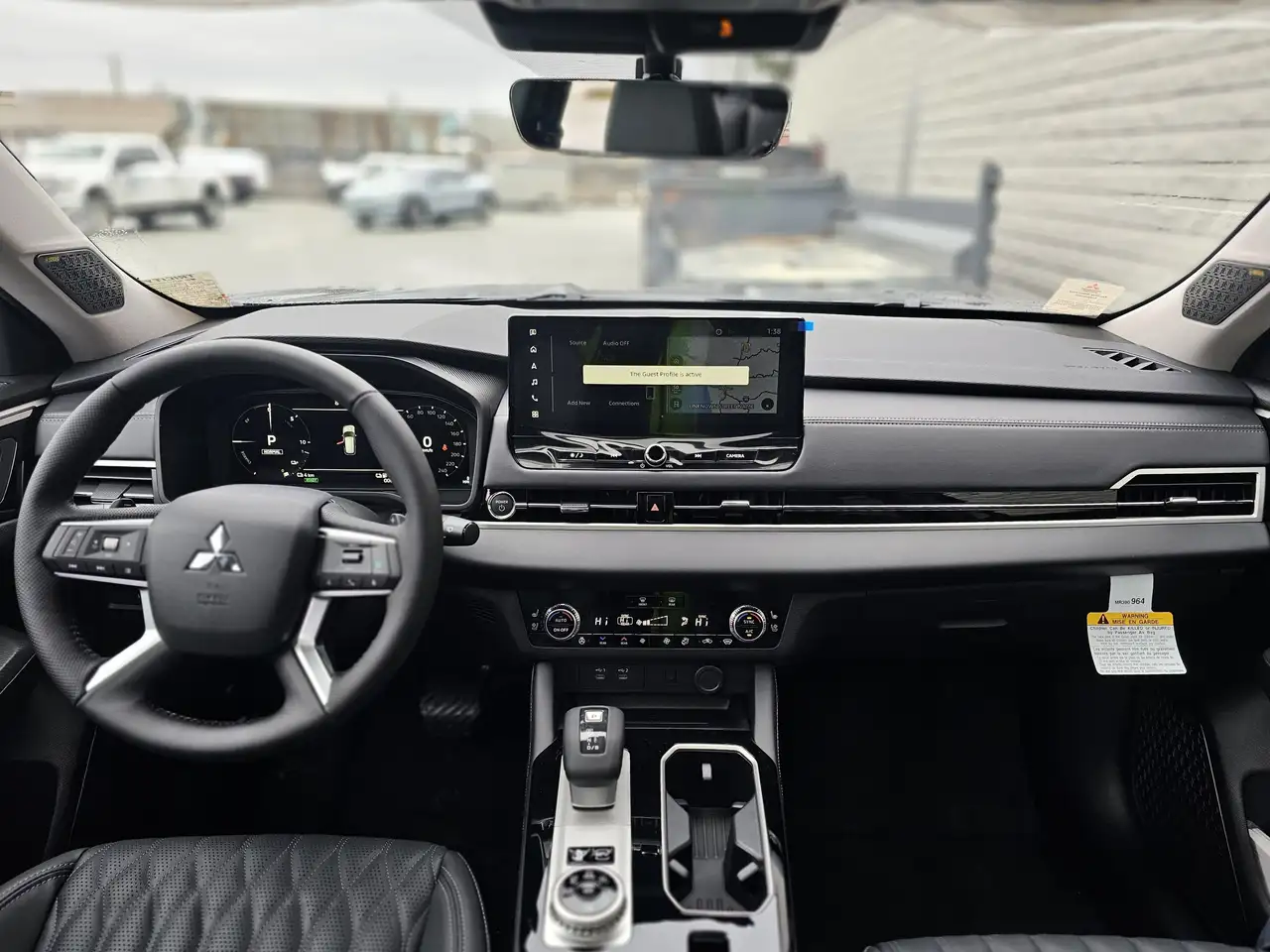 Mitsubishi Outlander снимка Mitsubishi Outlander