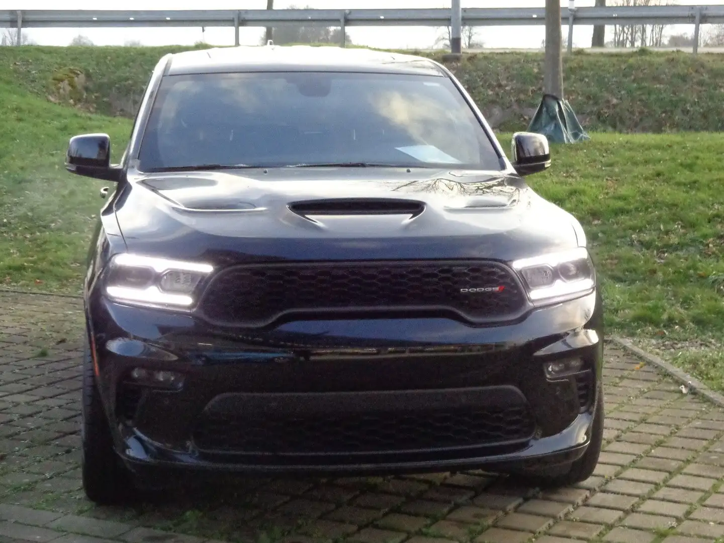 Dodge Durango R/T SUPERTRACK 5,7 V8 Hemi / LPG Noir - 1