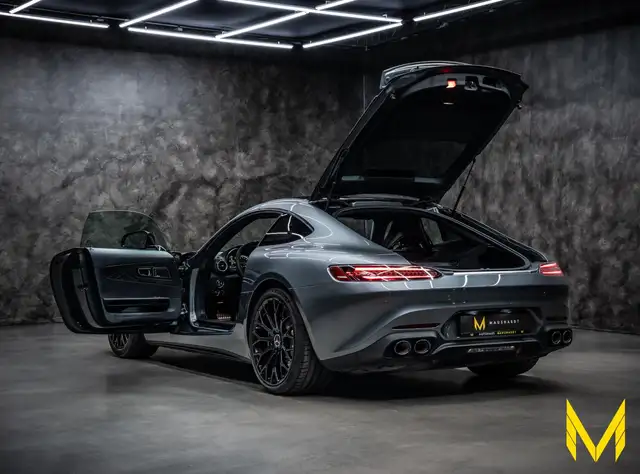 Mercedes-Benz Amg GT view 7