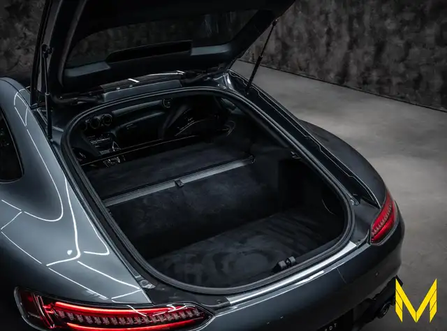 Mercedes-Benz Amg GT view 8