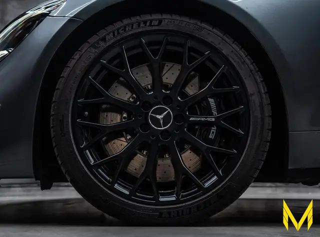 Mercedes-Benz Amg GT view 9