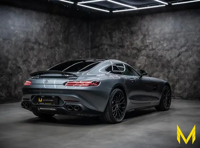 Mercedes-Benz Amg GT view 6