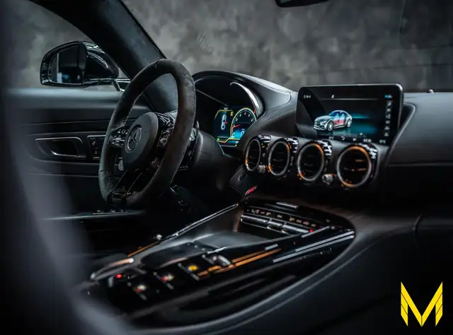 Mercedes-Benz Amg GT view 19