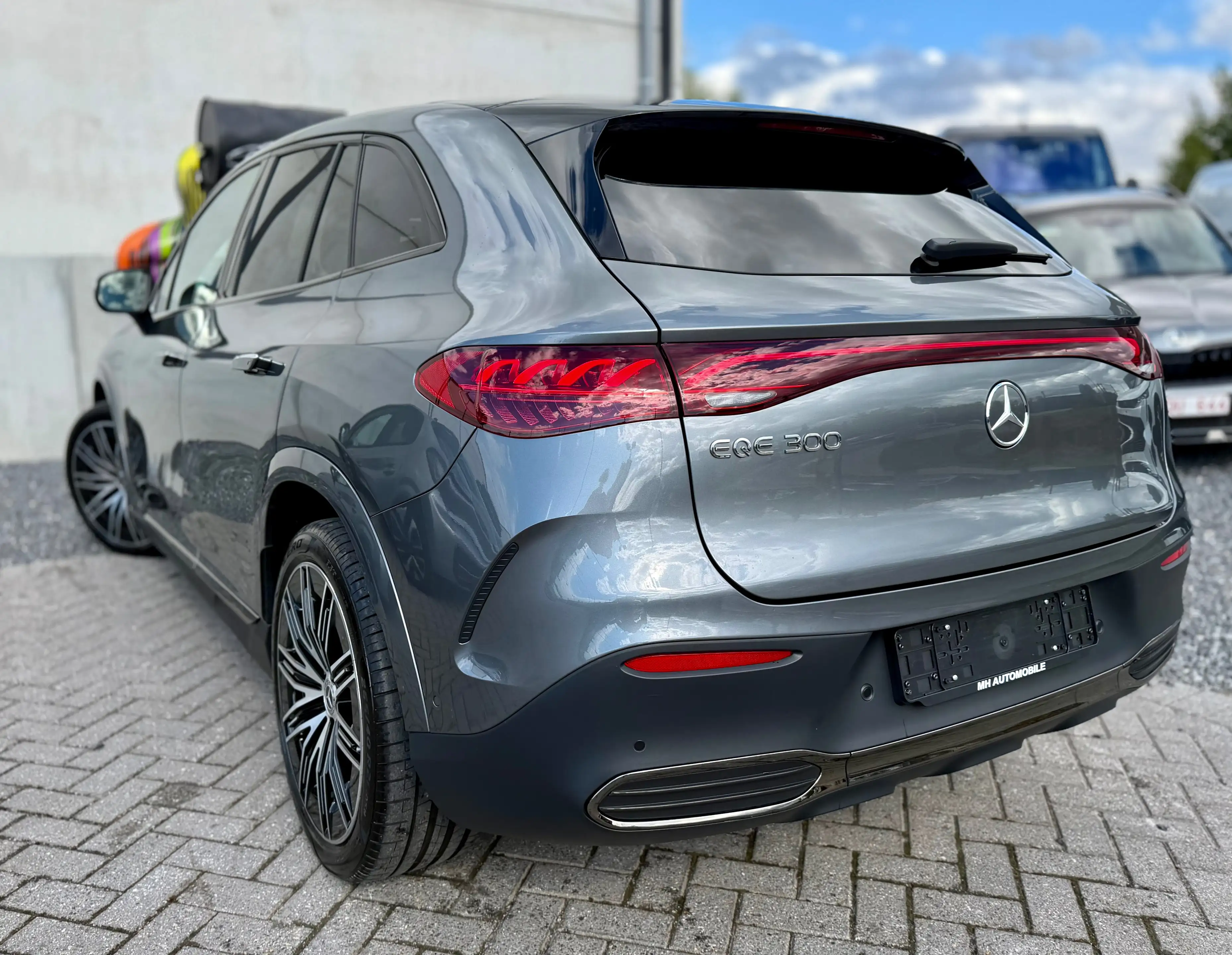 Mercedes-Benz EQE 300 90.6 kWh 300 Business Edition Business Edition — photo 4