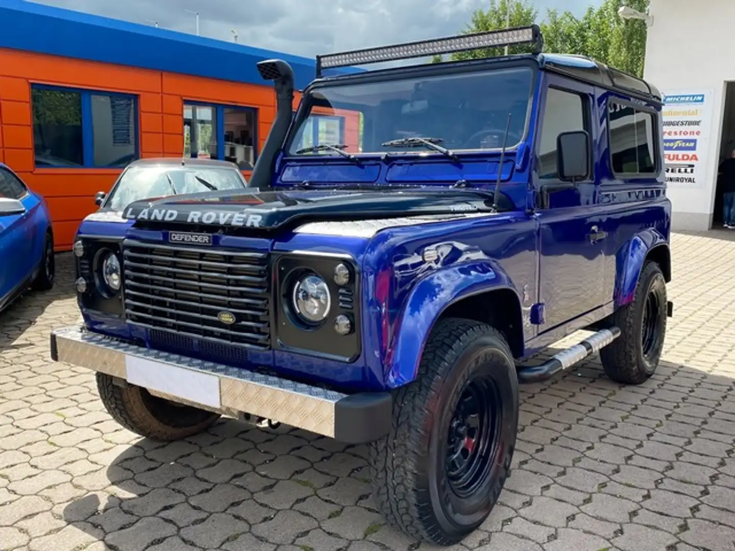 Land Rover Defender Td5 90 Hard Top 4x4 Blau - 1