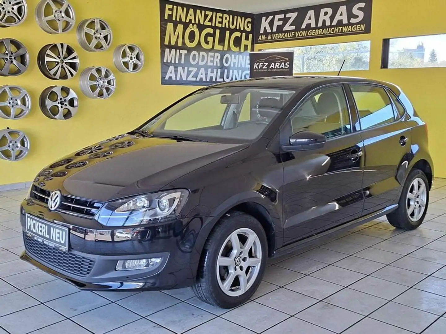 Volkswagen Polo 1,6 TDI 4 ZYLINDER, 1.BESITZ, XENON, KLIMA Schwarz - 1