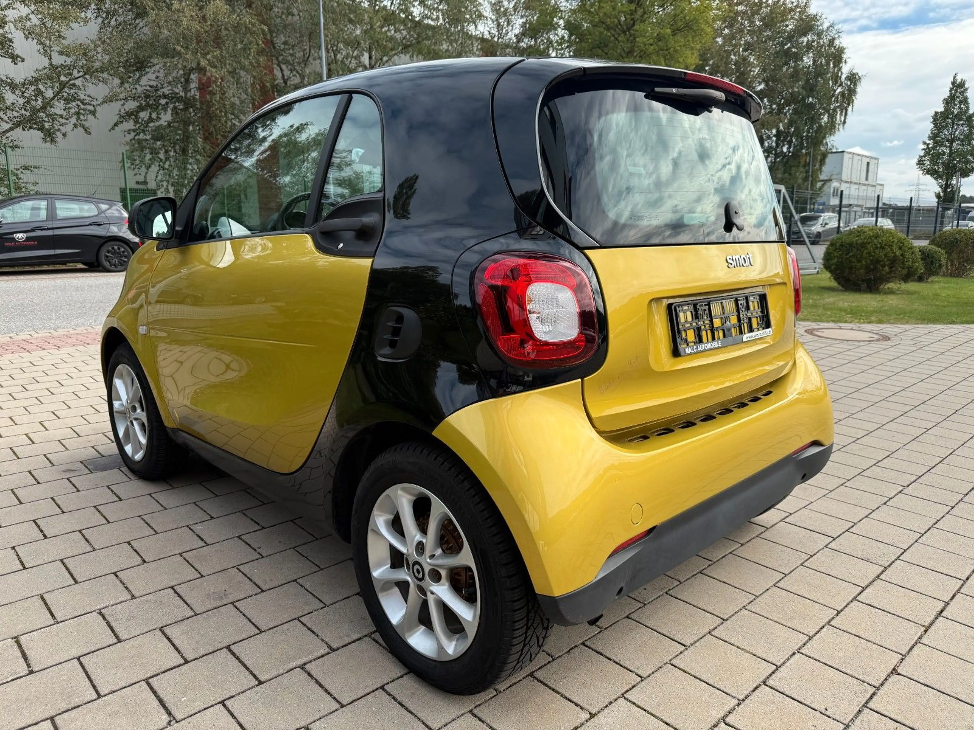 smart forTwo coupe (Tüv&Insp.neu/Automatik/2 Hand) — photo 11