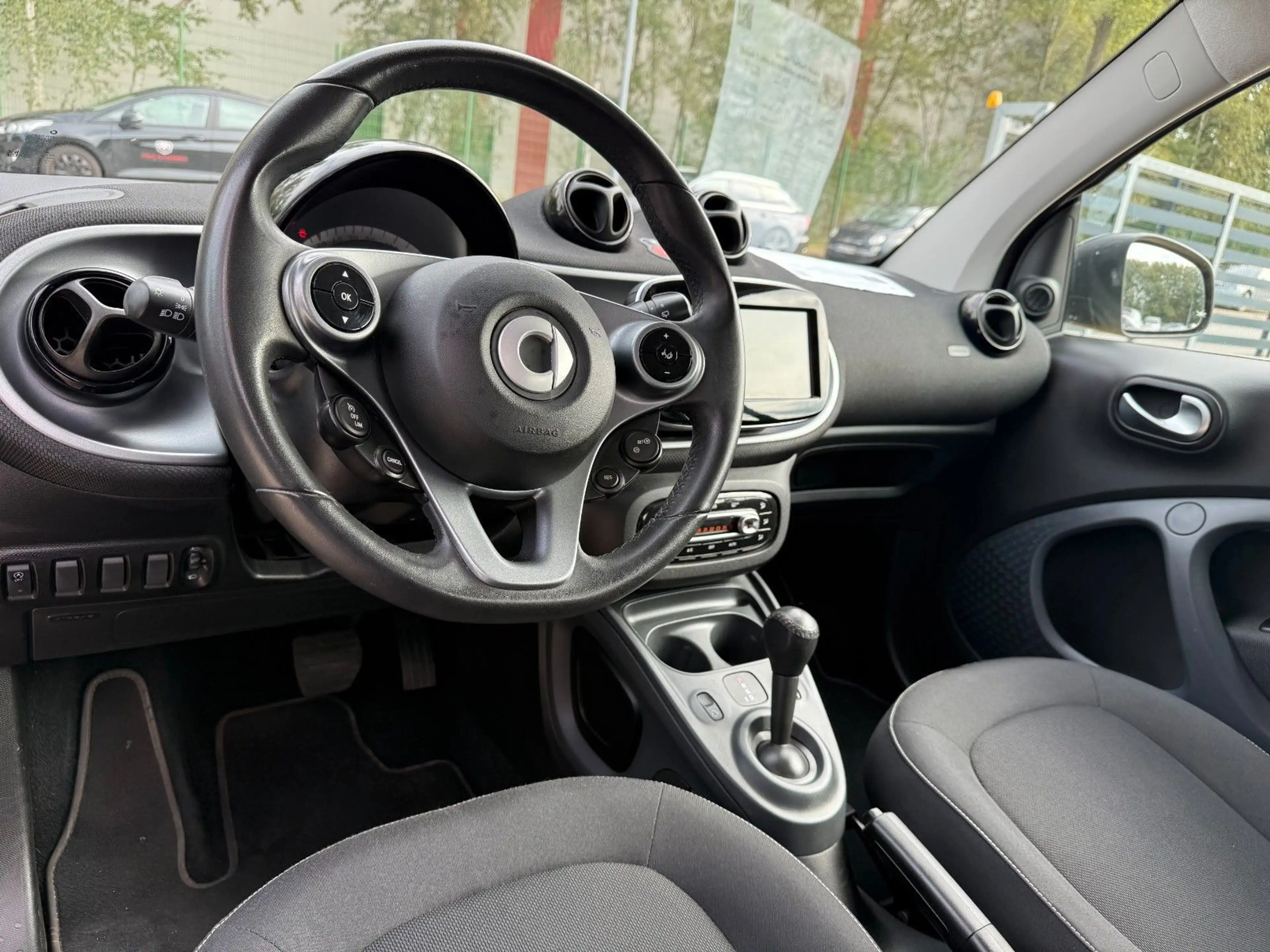 smart forTwo coupe (Tüv&Insp.neu/Automatik/2 Hand) — photo 5