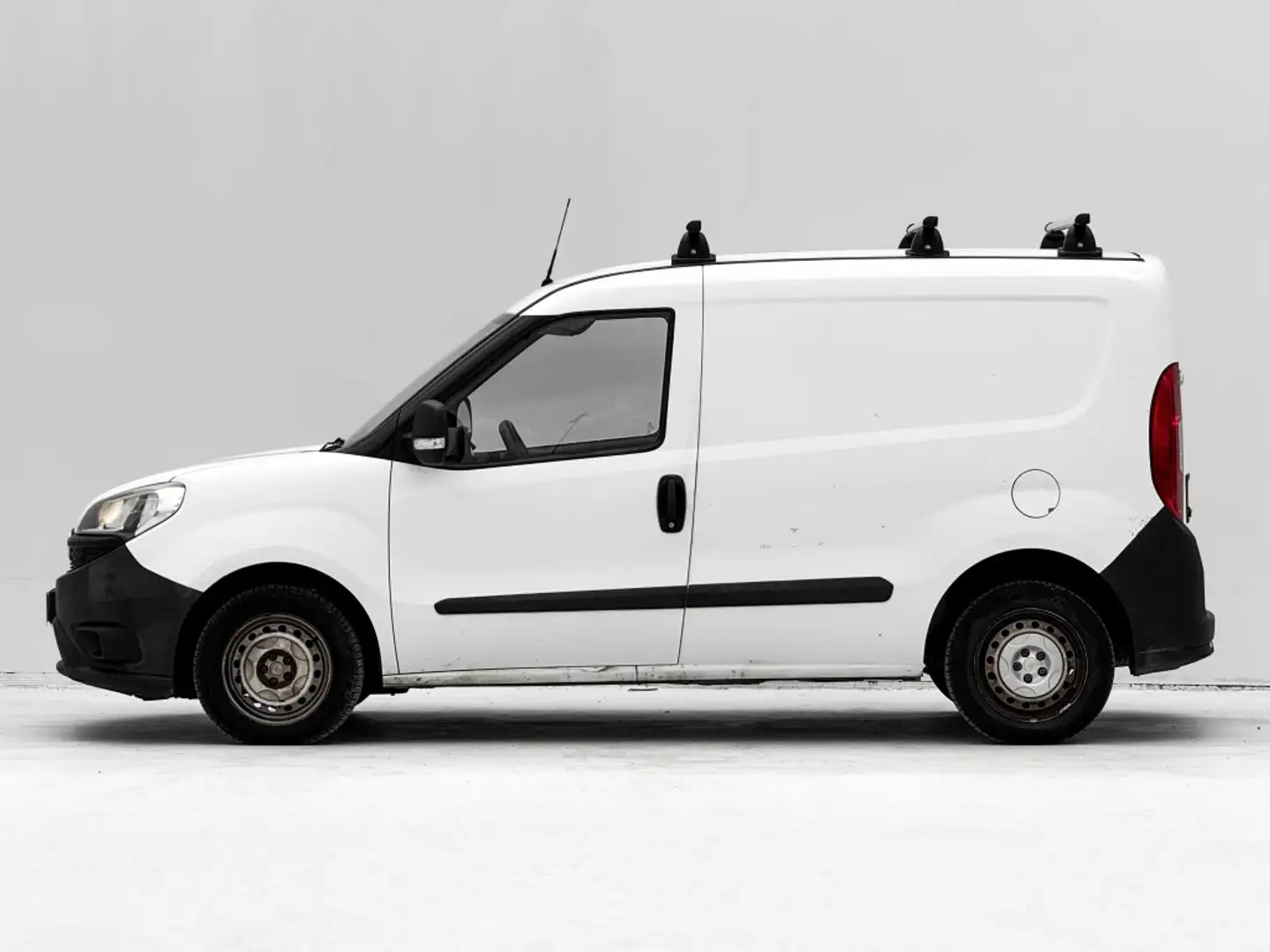 Fiat Dobló Cargo 1.3Mjt Base Maxi 750Kg 70kW Weiß - 2
