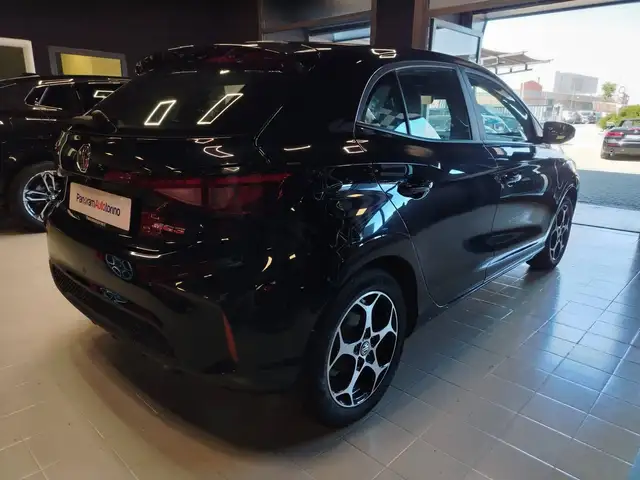 MG MG3 view 6
