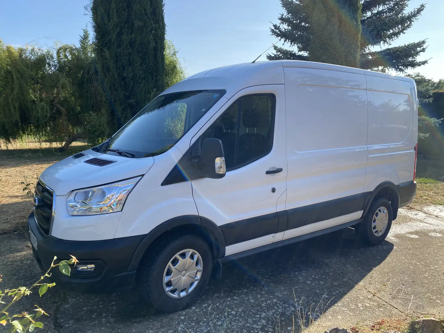 Ford Transit 350 96kw L2 TREND FWD HD 2P Blanco - 2
