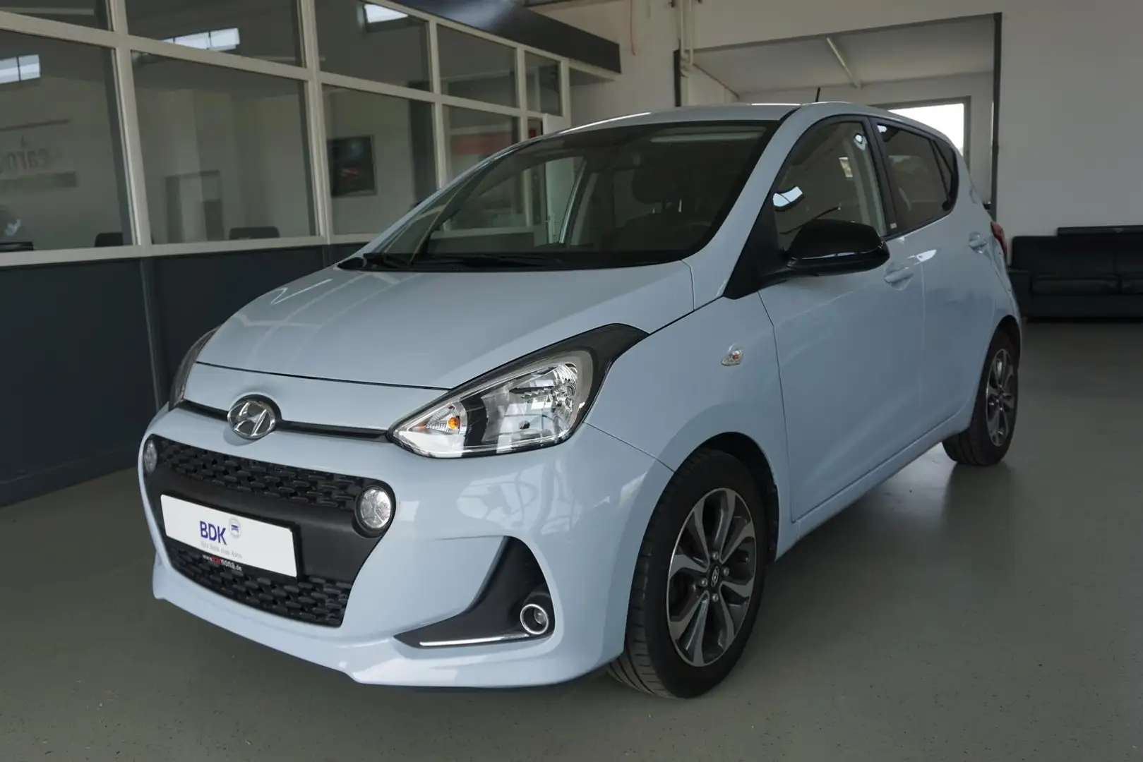 Hyundai i10 YES! Plus 1.2 Android Auto*Finanz. ab 99€* Silber - 2