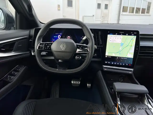 Renault Rafale view 15