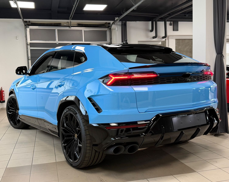 Lamborghini Urus URUS SE BIG-CARBONPACK B&O MASSAGE PR26 FULLOPT! — photo 6