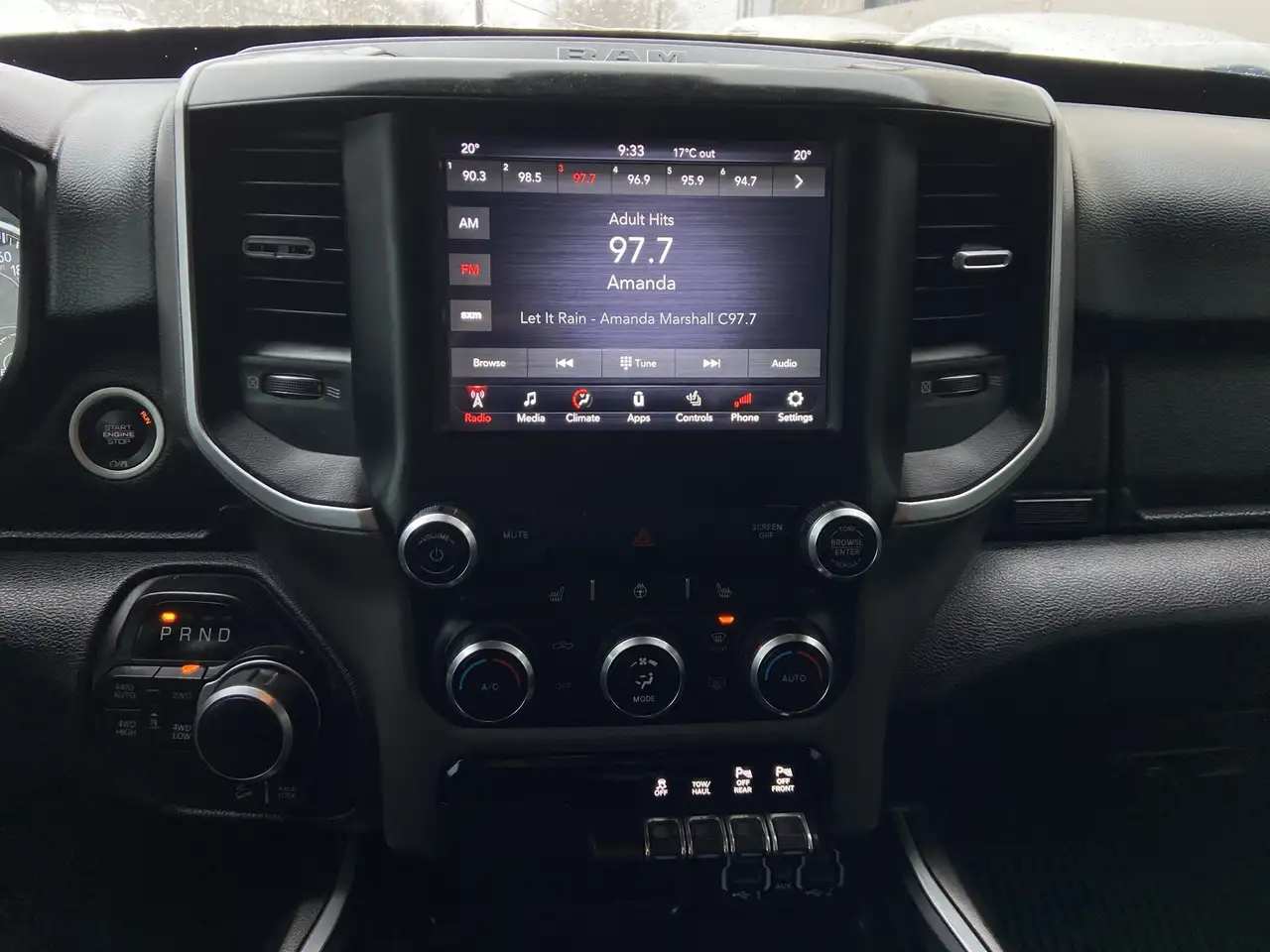 RAM 1500 снимка RAM 1500