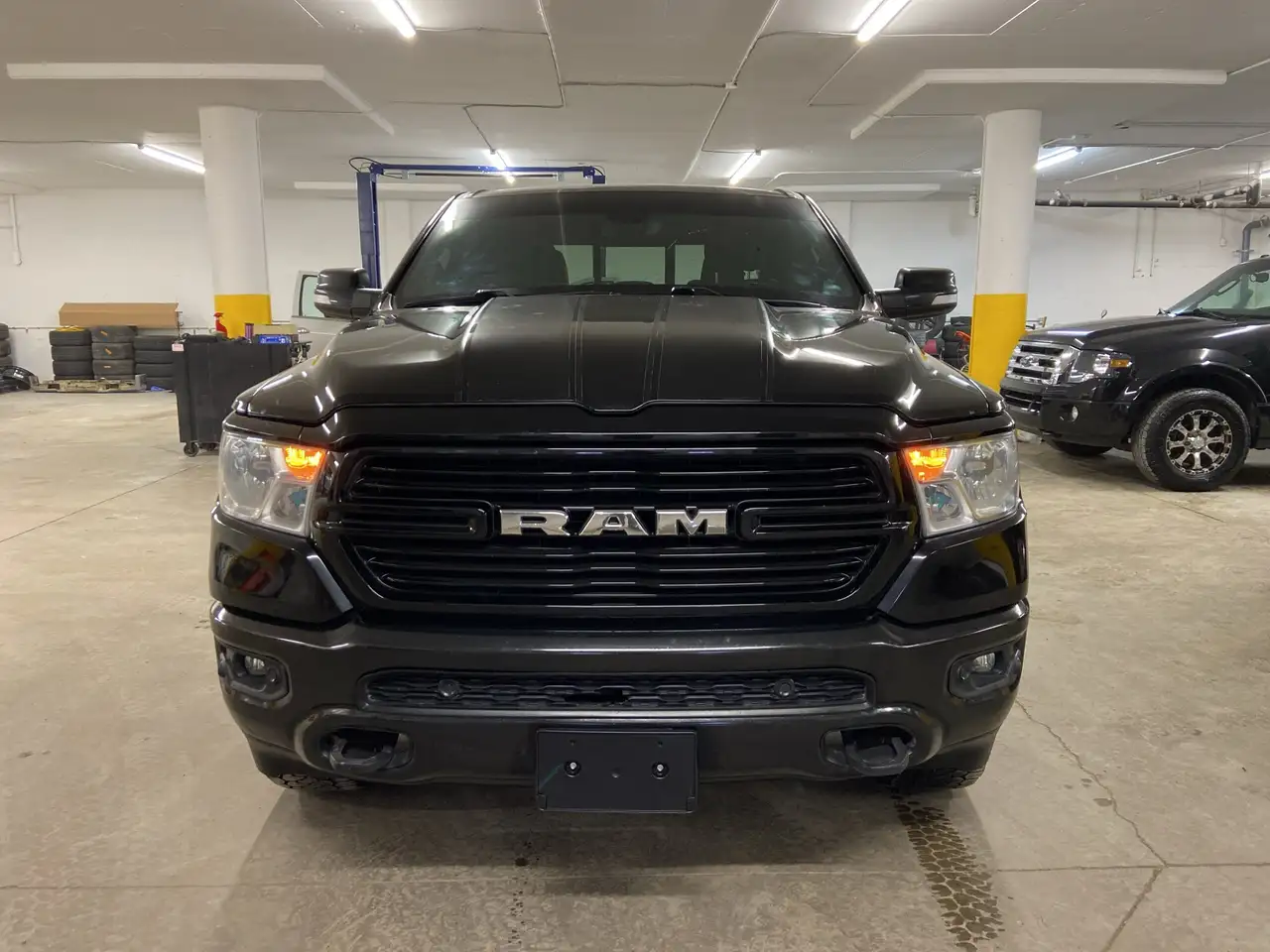 RAM 1500 снимка RAM 1500
