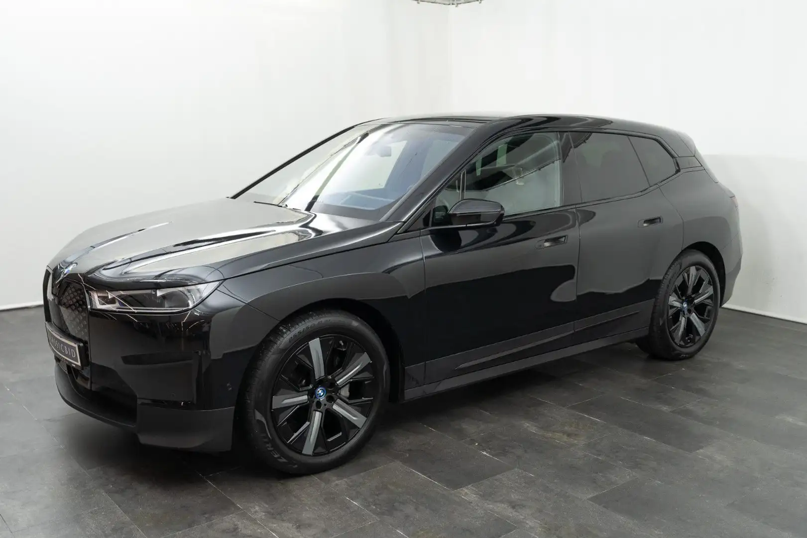 BMW iX 50 xDrive Noir - 1
