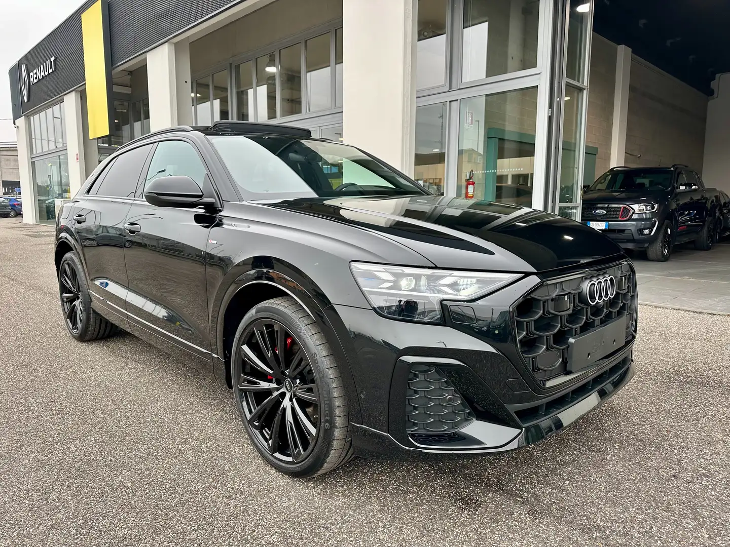 Audi Q8 50 tdi mhev 2xSline-Pano-23-B&O-EXC-360-MTX-HD-SI Negro - 2