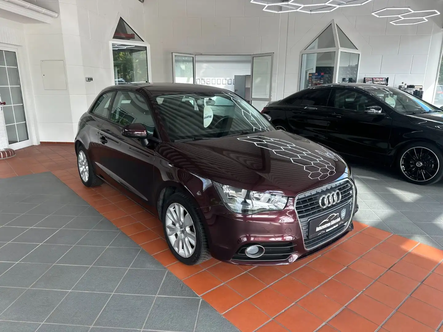 Audi A1 ambition * ALLWETTER / TOP / GARANTIE * Rot - 2