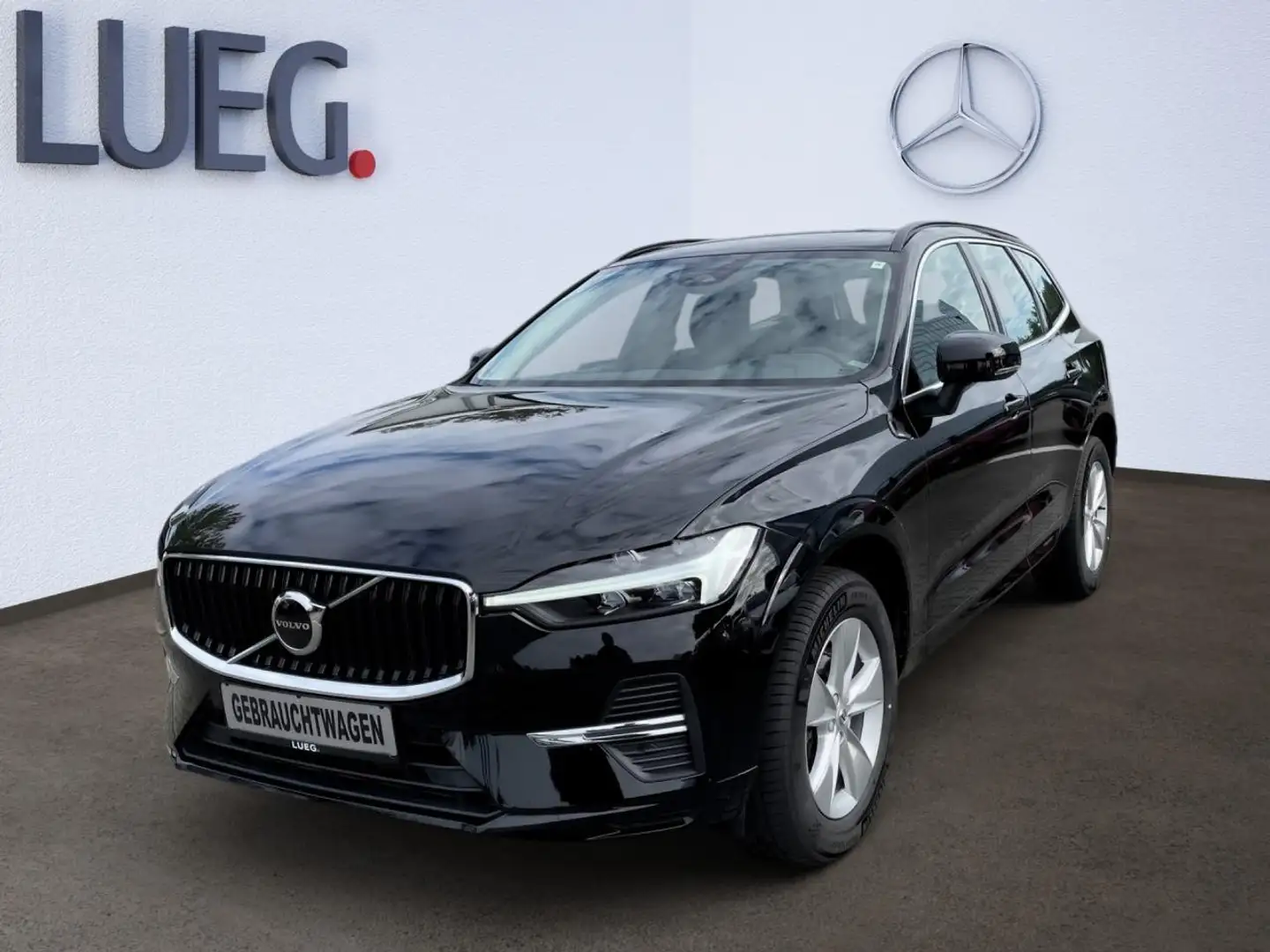Volvo XC60 XC 60 B4 2WD Core LED+FAHRASSISTENZ+PARKPAKET Grau - 1