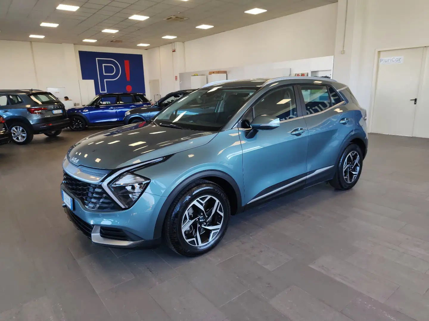 Kia Sportage 1.6TGDi 150cv MHEV Navi Cruise LaneAssist Fari LED Grau - 1