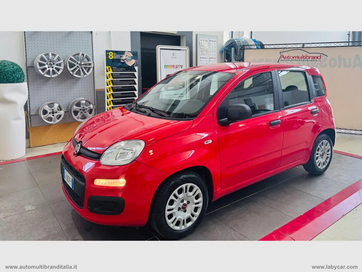 Fiat Panda 1.0 FireFly S&S Hybrid Rosso - 1