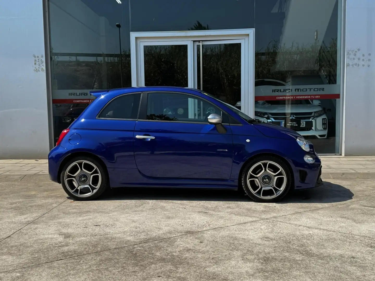 Abarth 595C 1.4T JET TURISMO 121KW Azul - 1