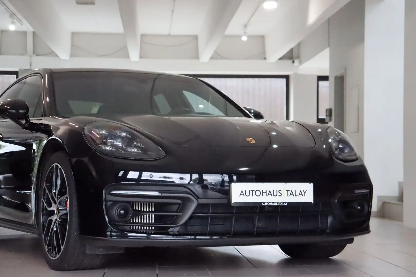 Porsche Panamera 4 S HUD/Softcl./360/ACC/Pano/Ambi Schwarz - 2